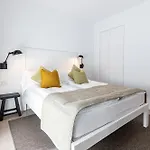Seta Hotel 3*